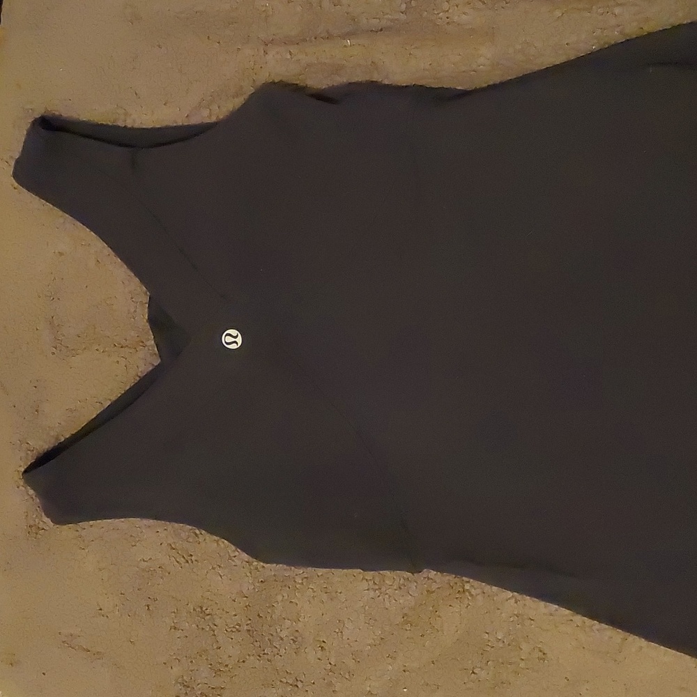 Lulu lemon  🍋  workout shirt